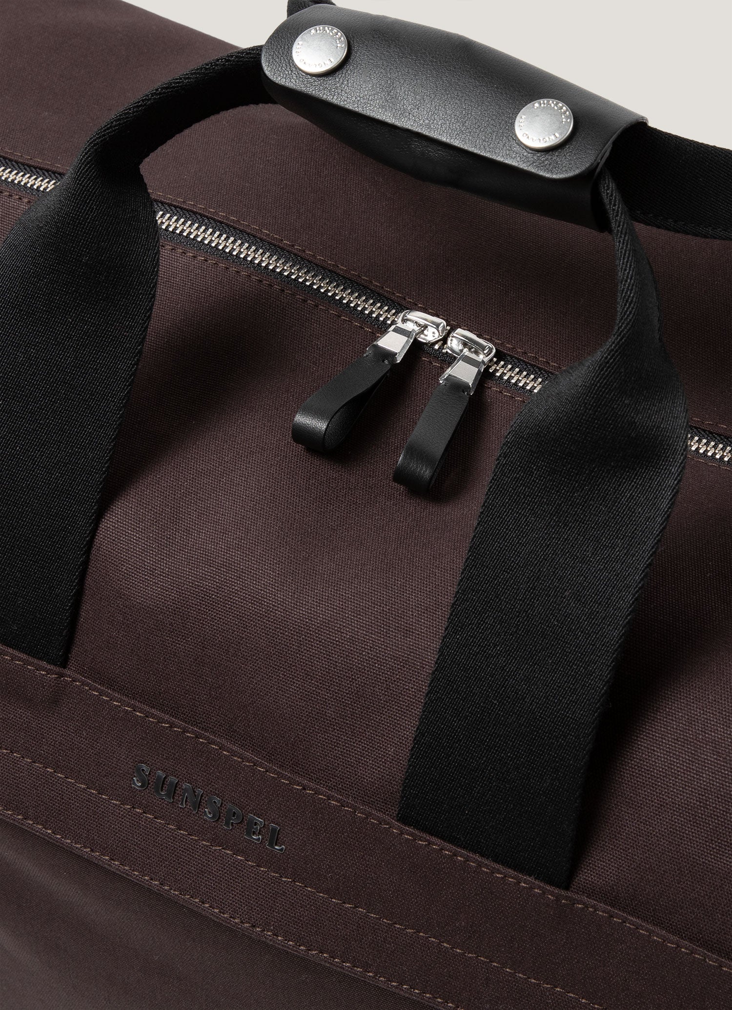 Weekend Bag in Brown