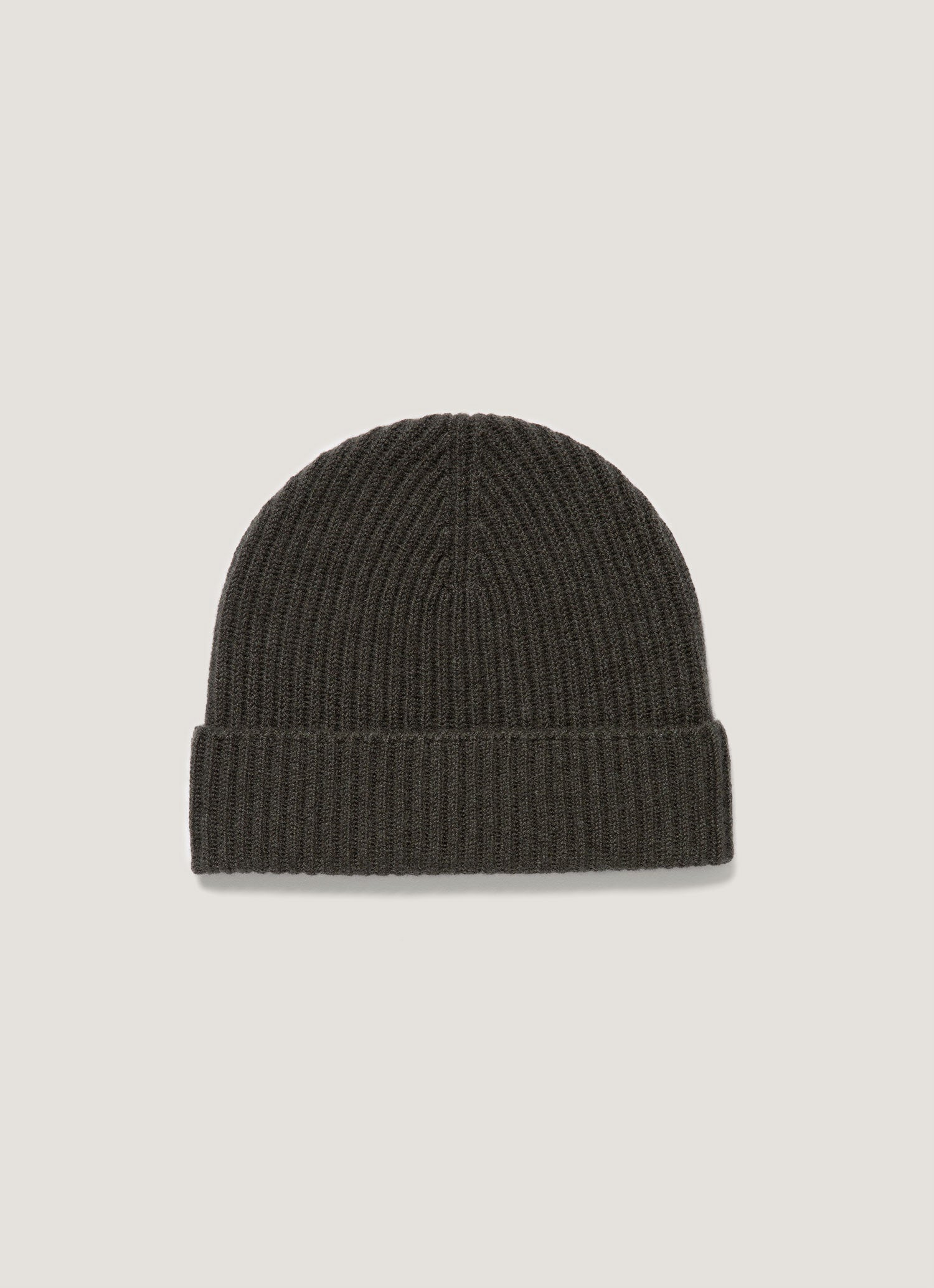 Cashmere Ribbed Hat in Dark Green