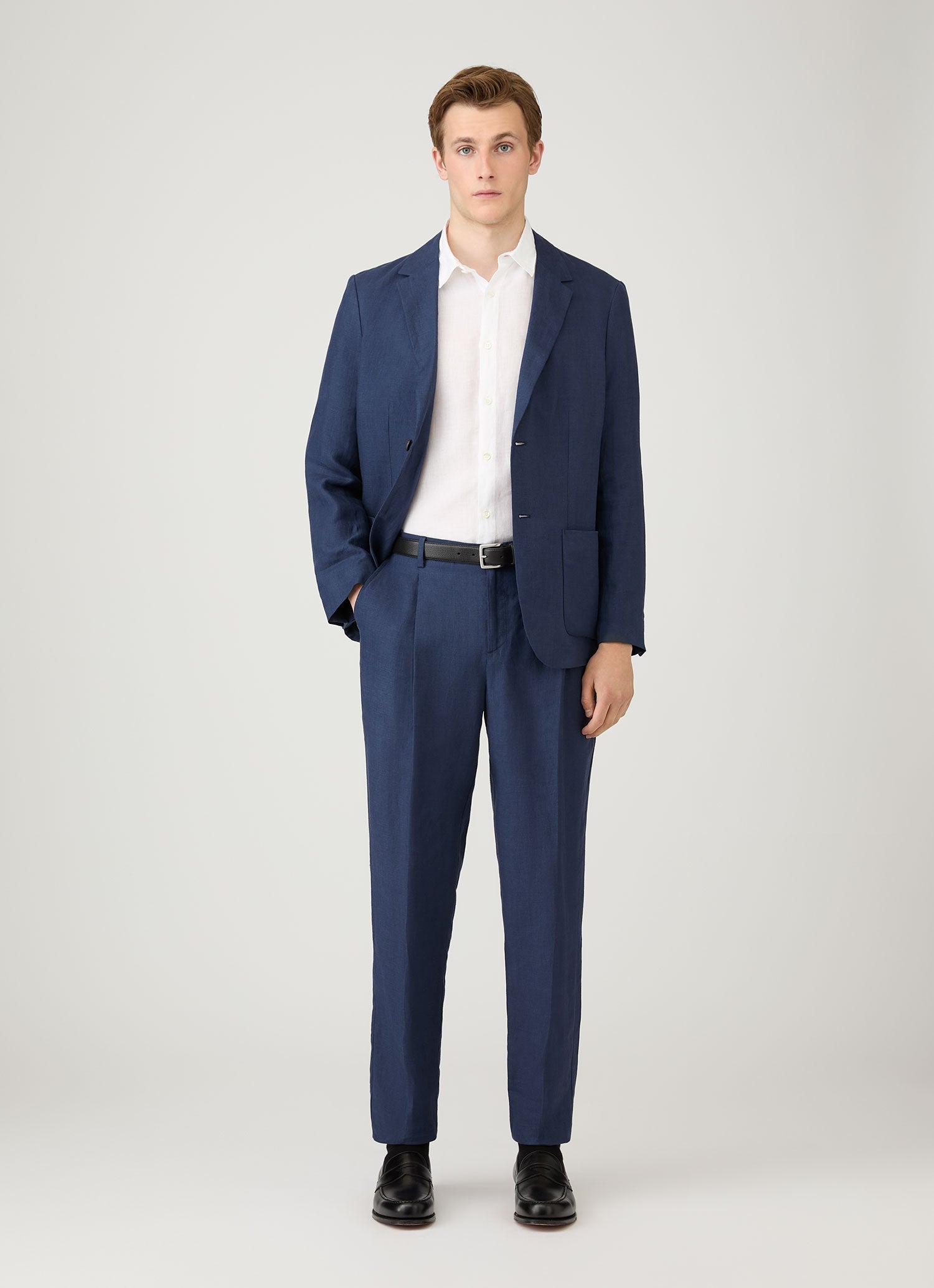 Men's Linen Two-Piece Suit in Light Navy