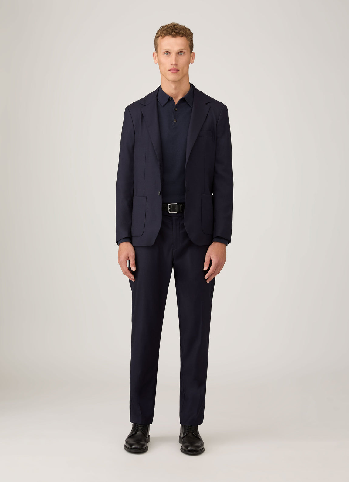 Men's Lightweight Travel Wool Blazer in Navy
