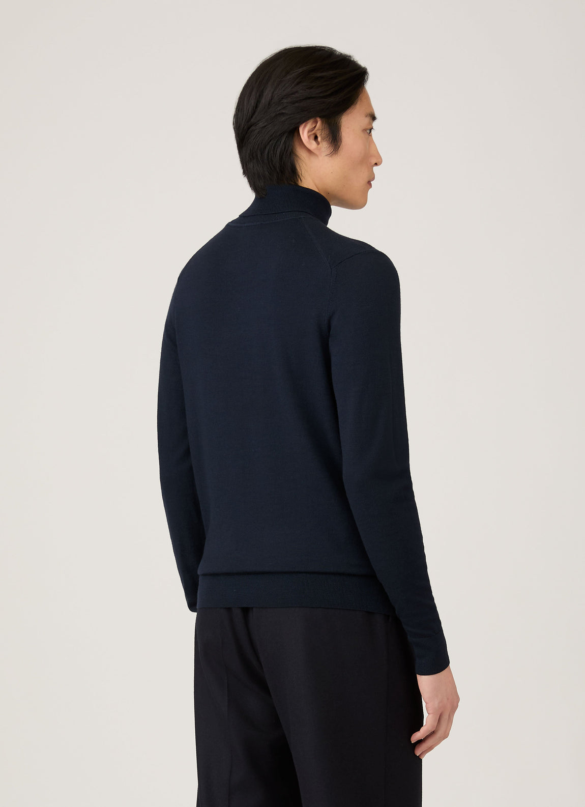 Men's Extra-Fine Merino Roll Neck in Navy