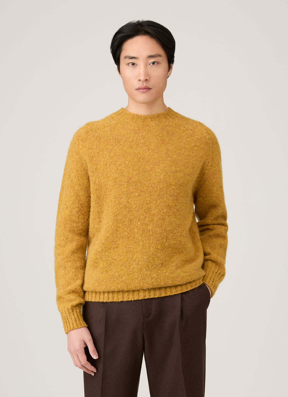 Men's Shetland Crew Neck Jumper in Saffron