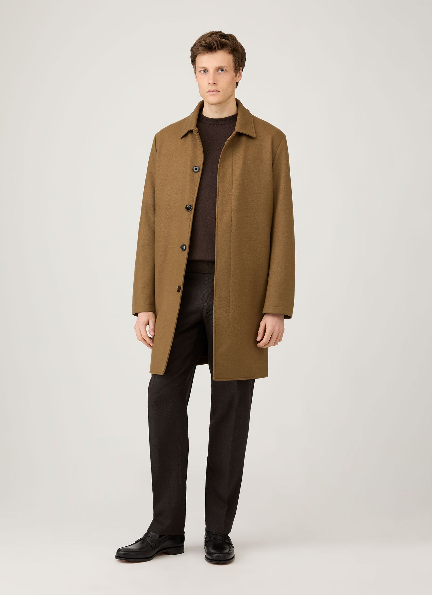 Men's Cashmere Crew Neck Jumper in Truffle