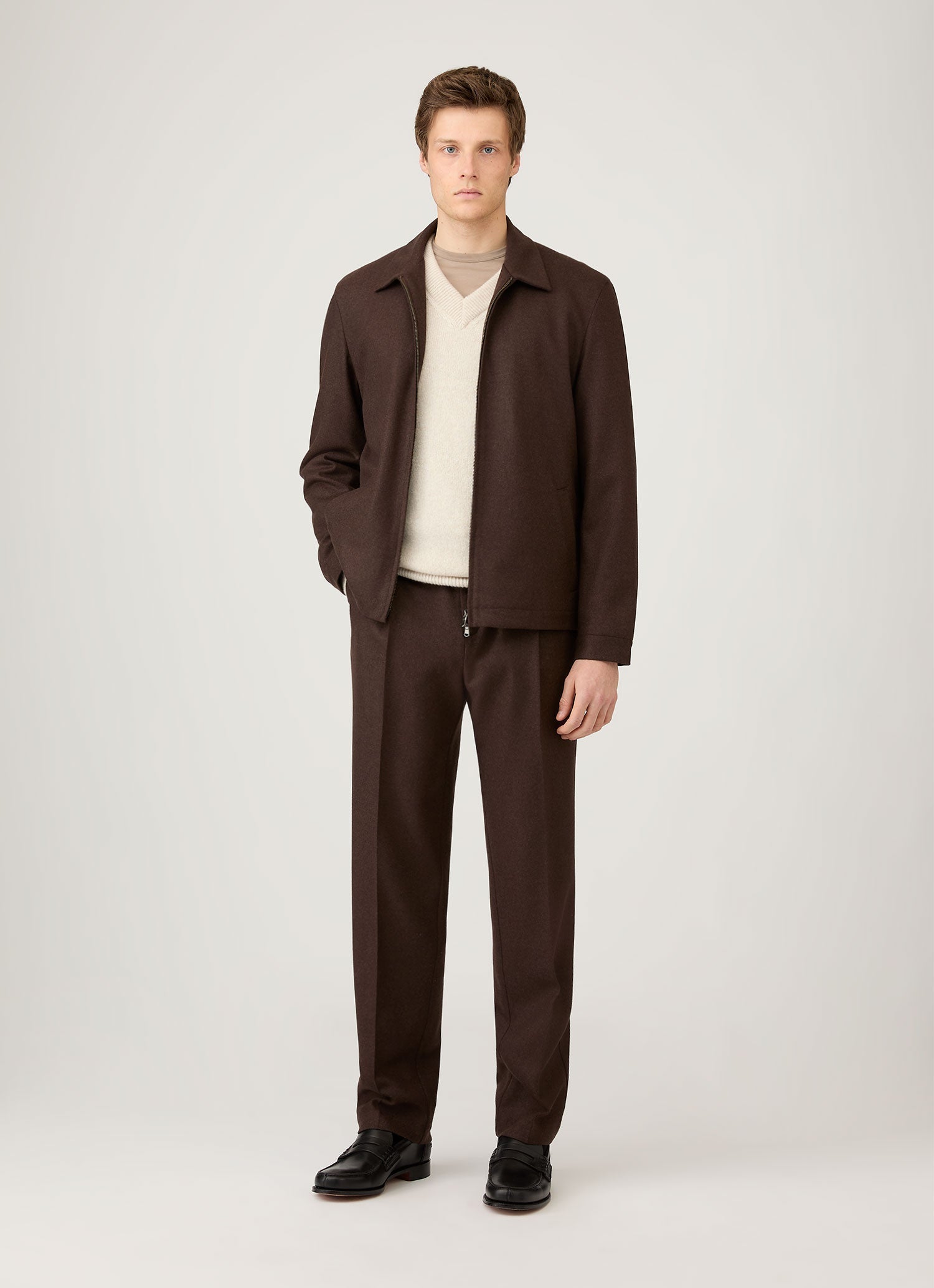 Men's Lambswool V-neck Jumper in Oatmeal Melange