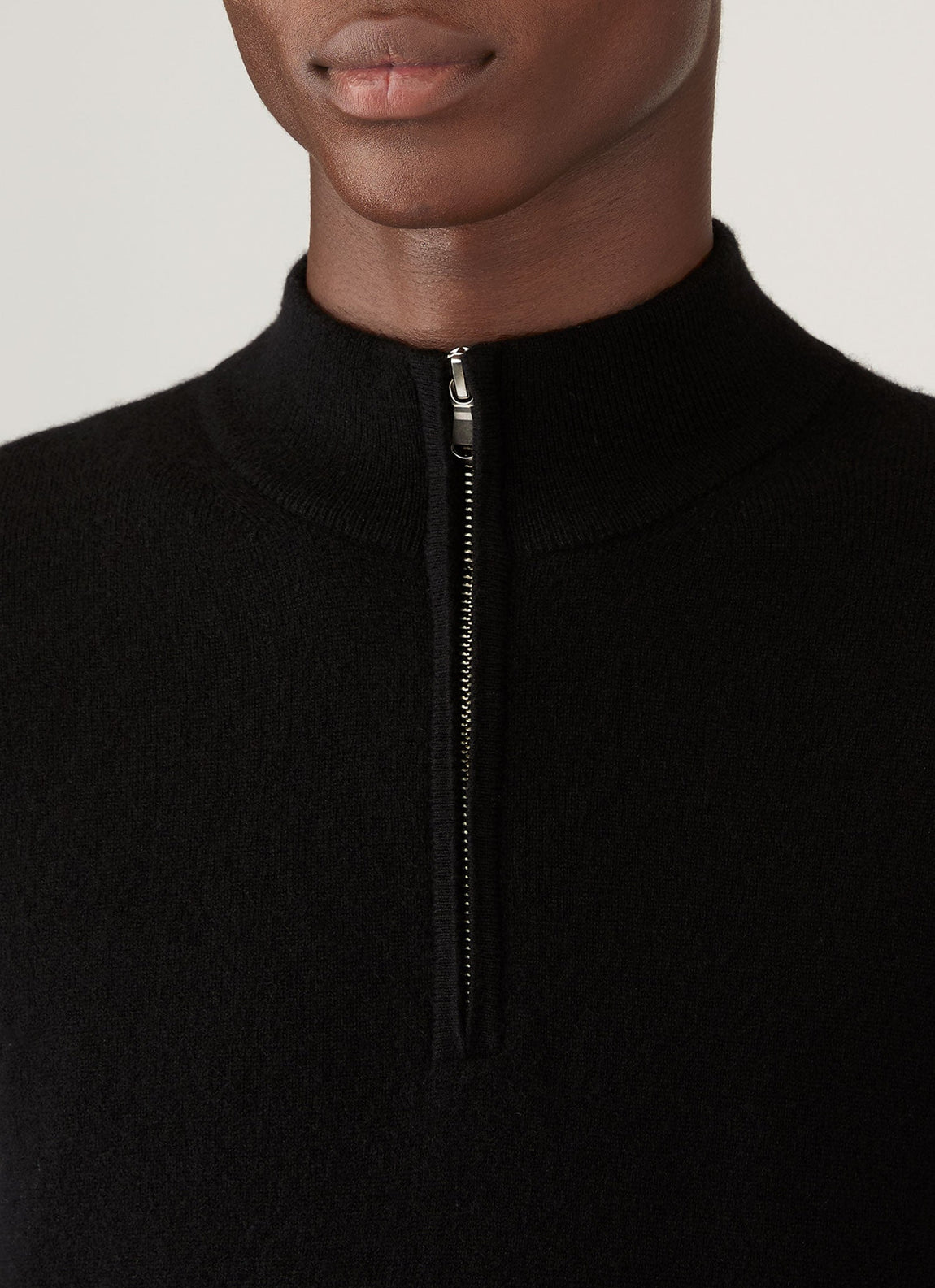 Men's Cashmere Half Zip Jumper in Black
