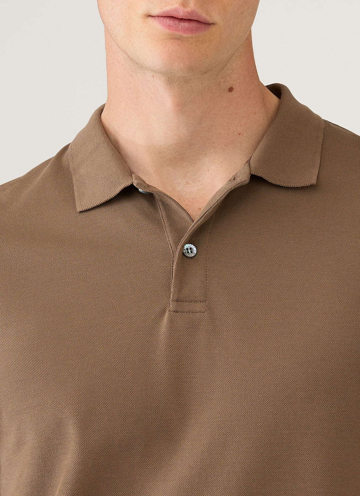 Men's Piqué Polo Shirt in Dark Cedar