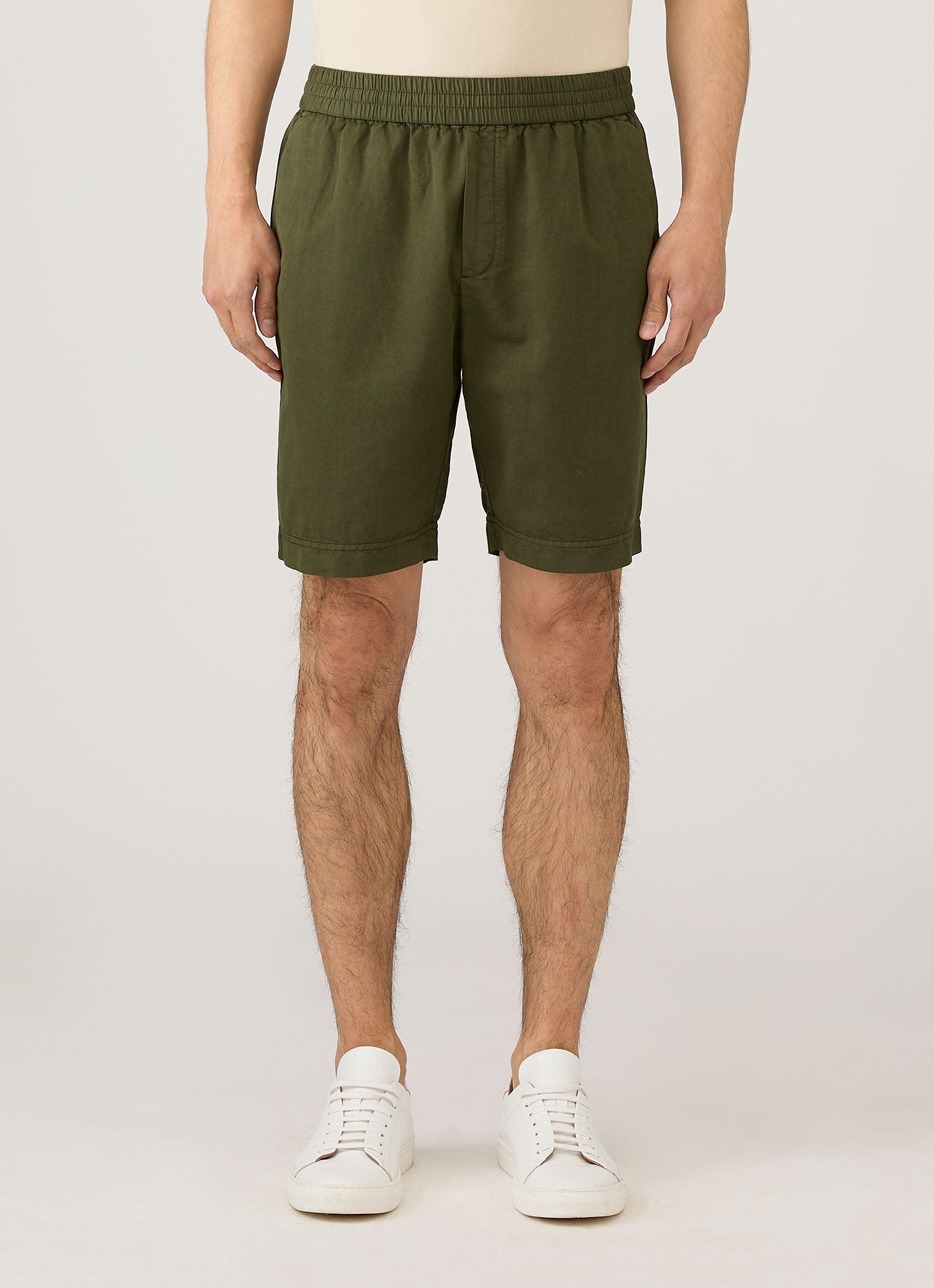 Men's Cotton Linen Drawstring Shorts in Deep Olive