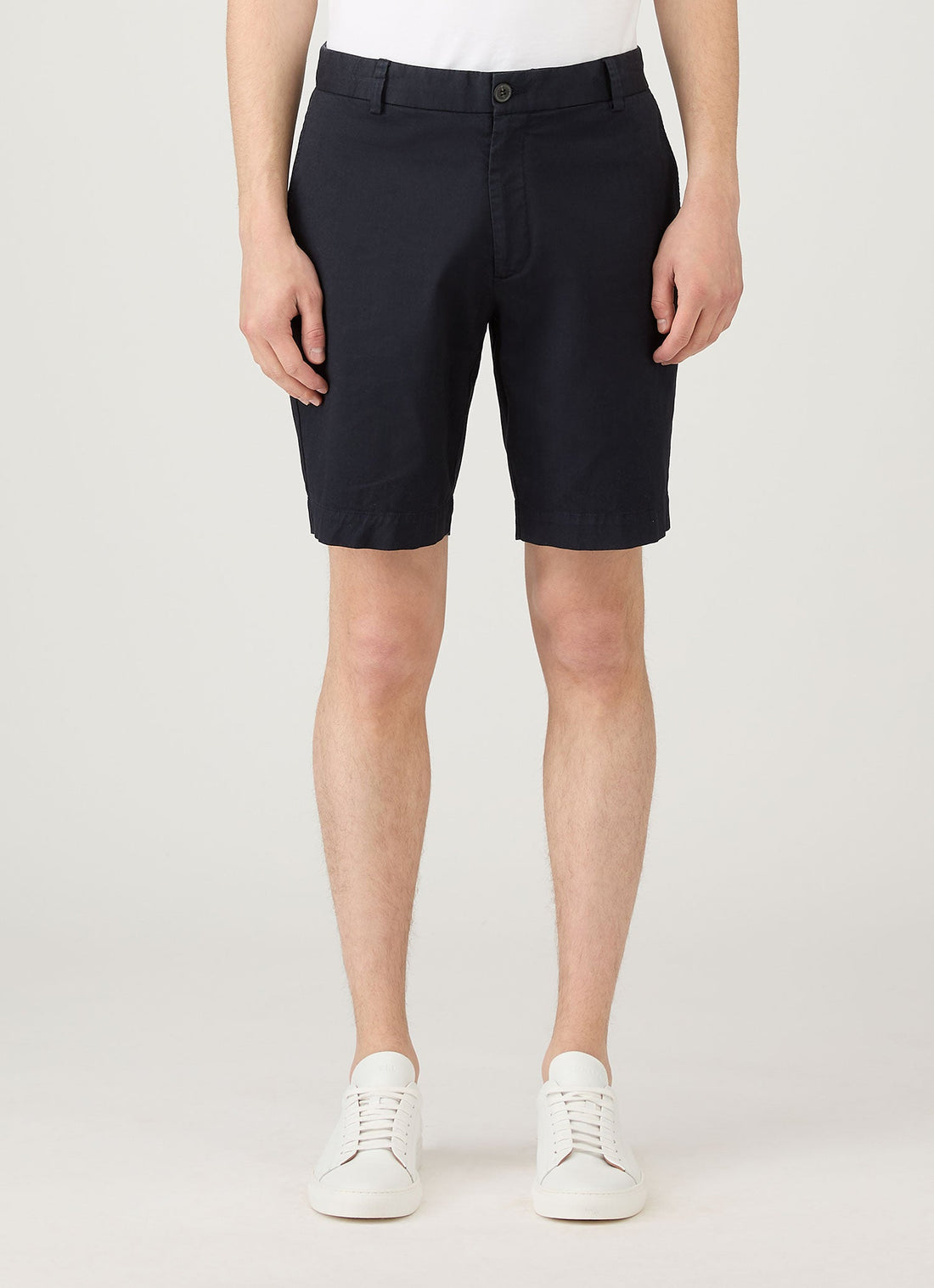 Short chino
