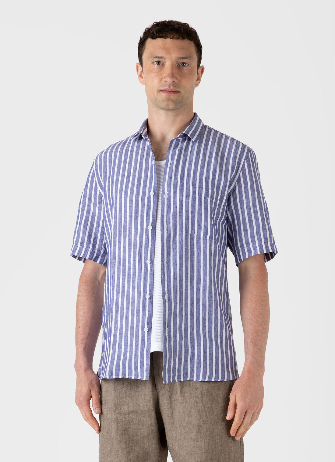 Men's Short Sleeve Linen Shirt in Navy/White