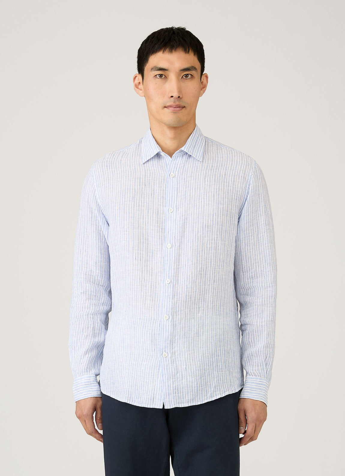 Men's Linen Shirt in Sky Blue/Navy