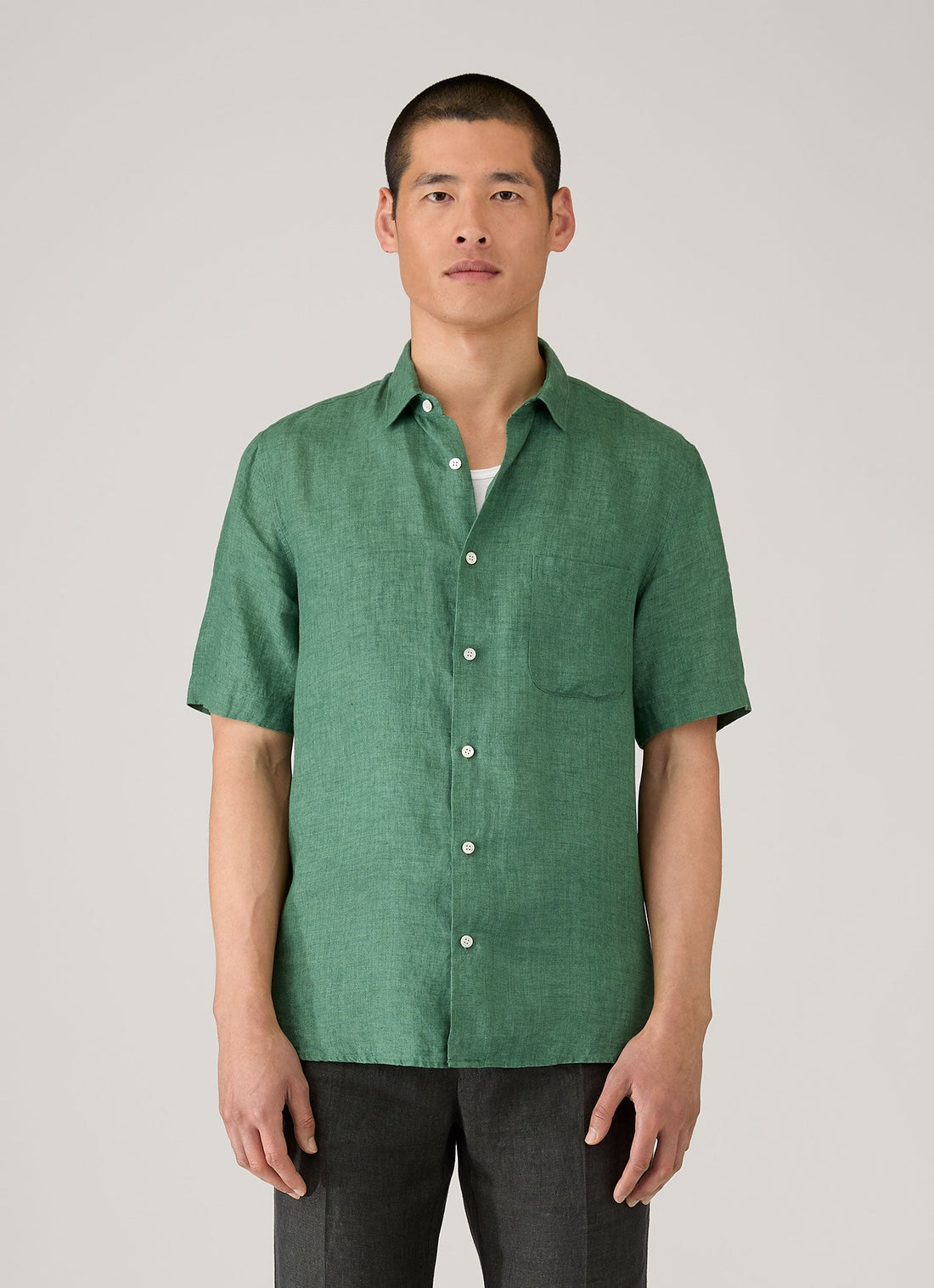 Chemise en lin à manches courtes