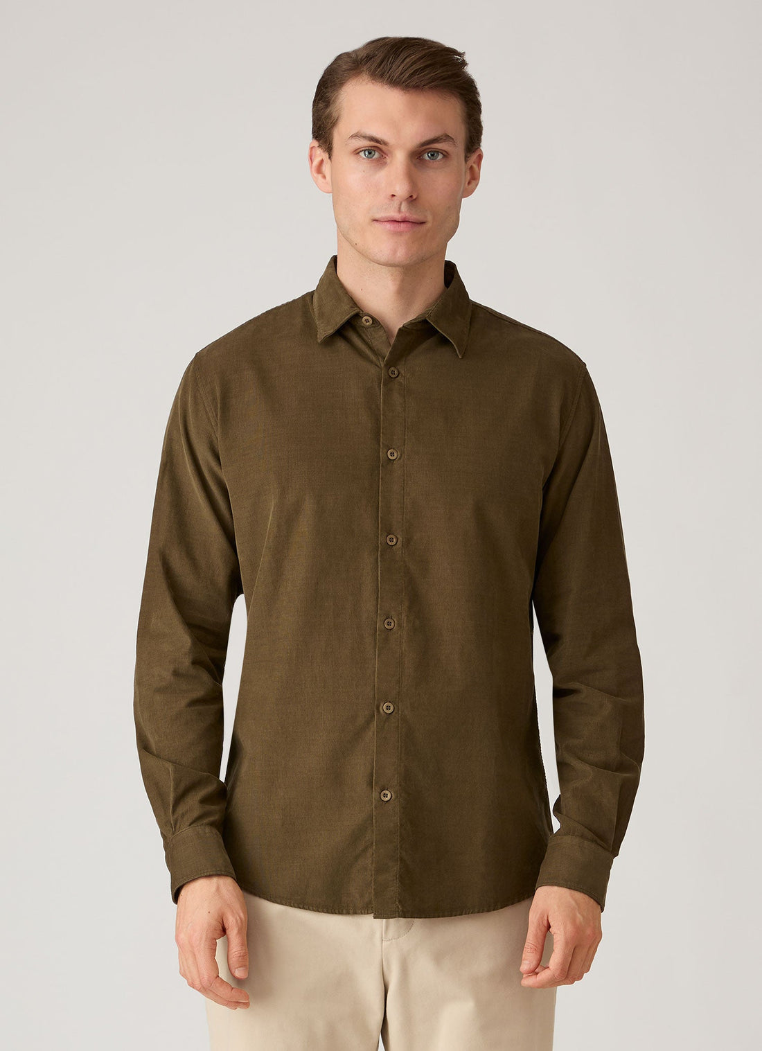 Men's Fine Cord Shirt in Loden Green
