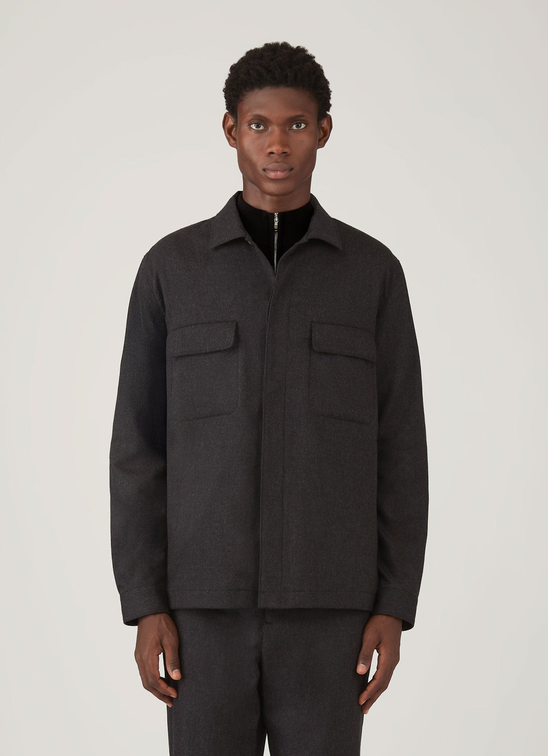 Men's Wool Cashmere Flannel Overshirt in Charcoal Melange