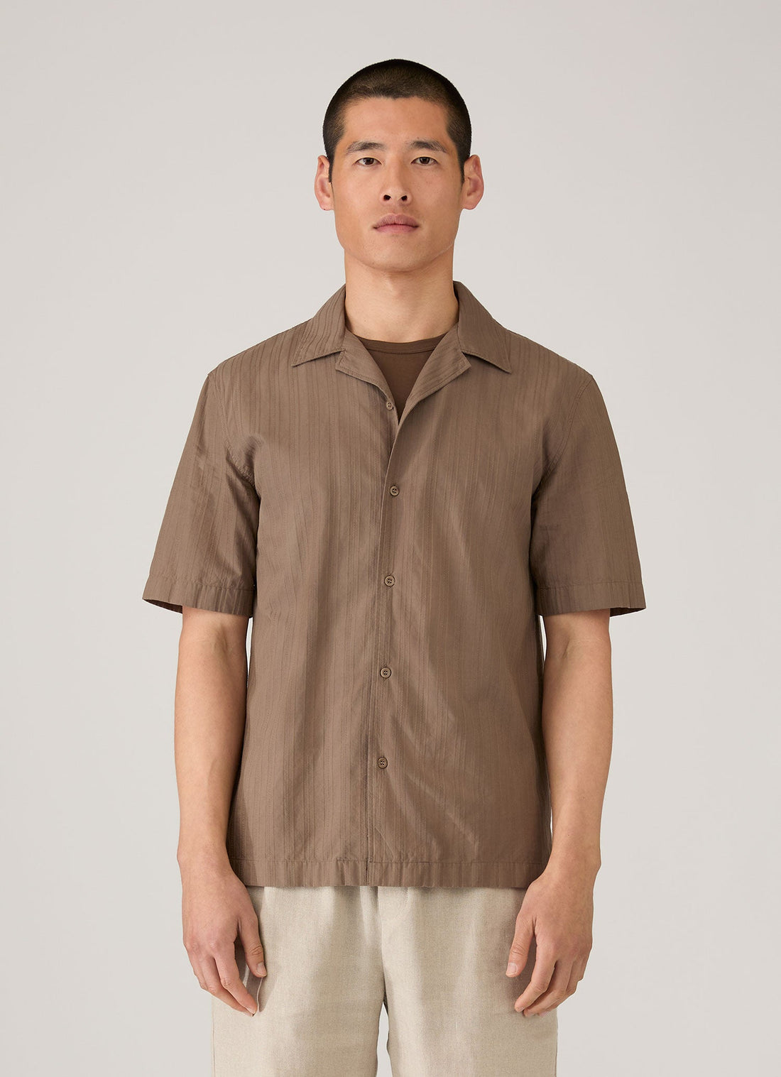 Chemise à rayures texturées et col cubain