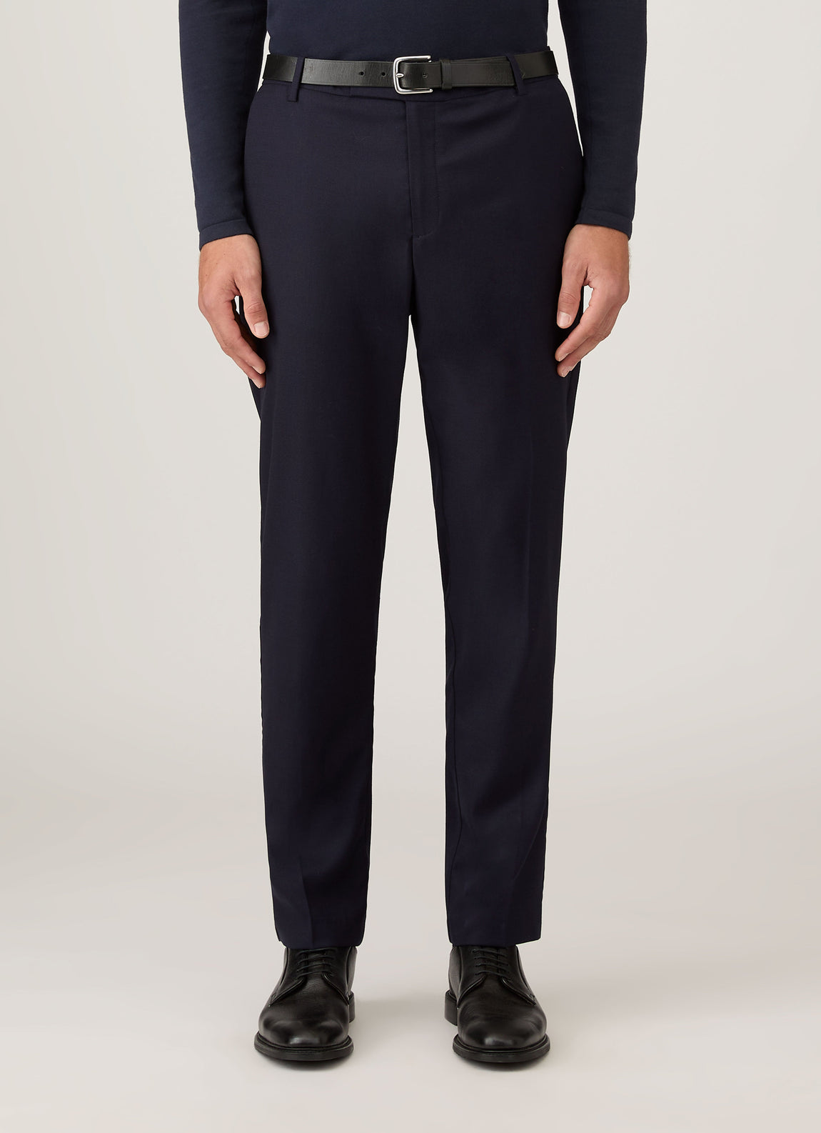 Men's Lightweight Travel Wool Trouser in Navy