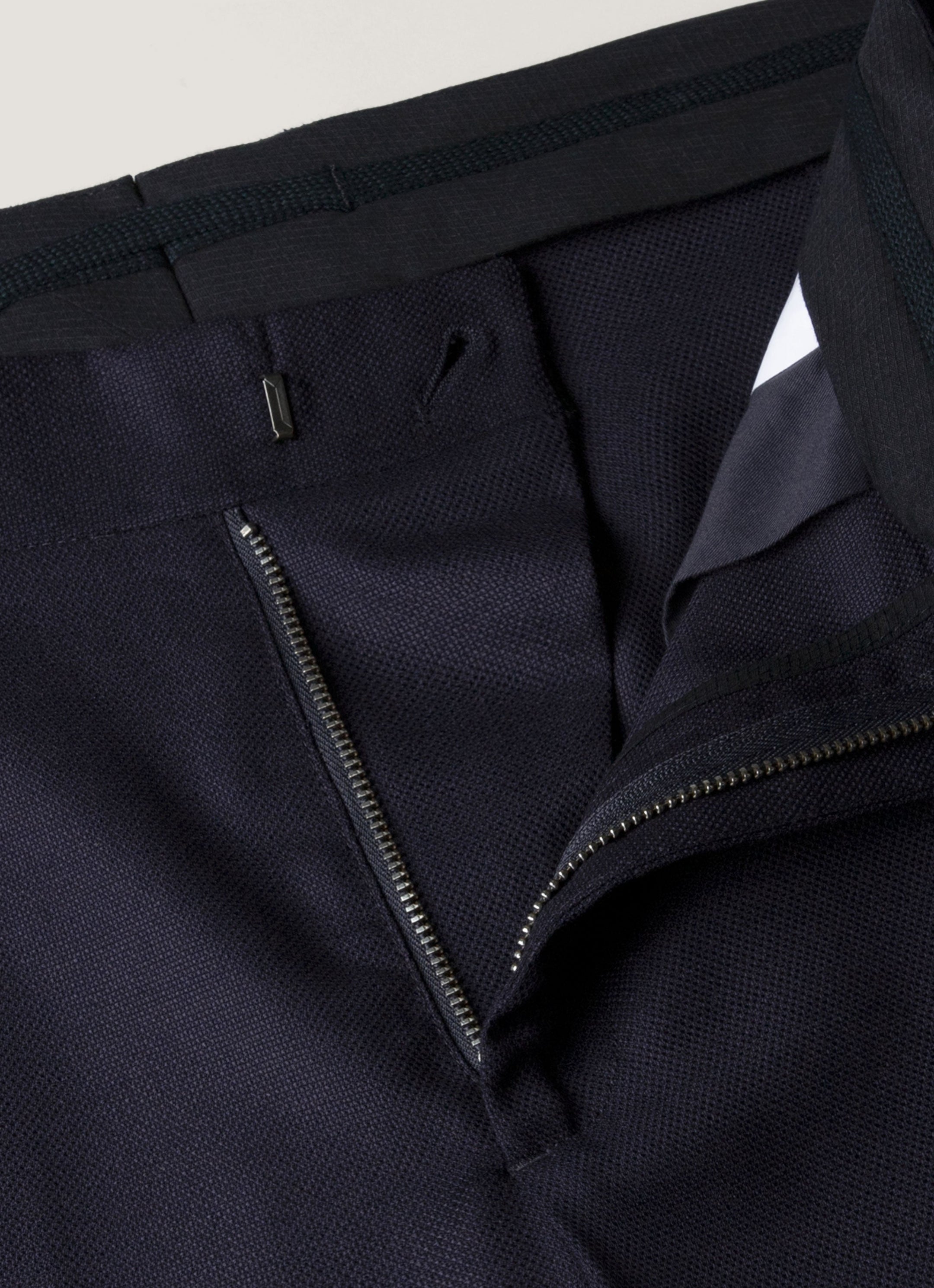 Men's Lightweight Travel Wool Trouser in Navy