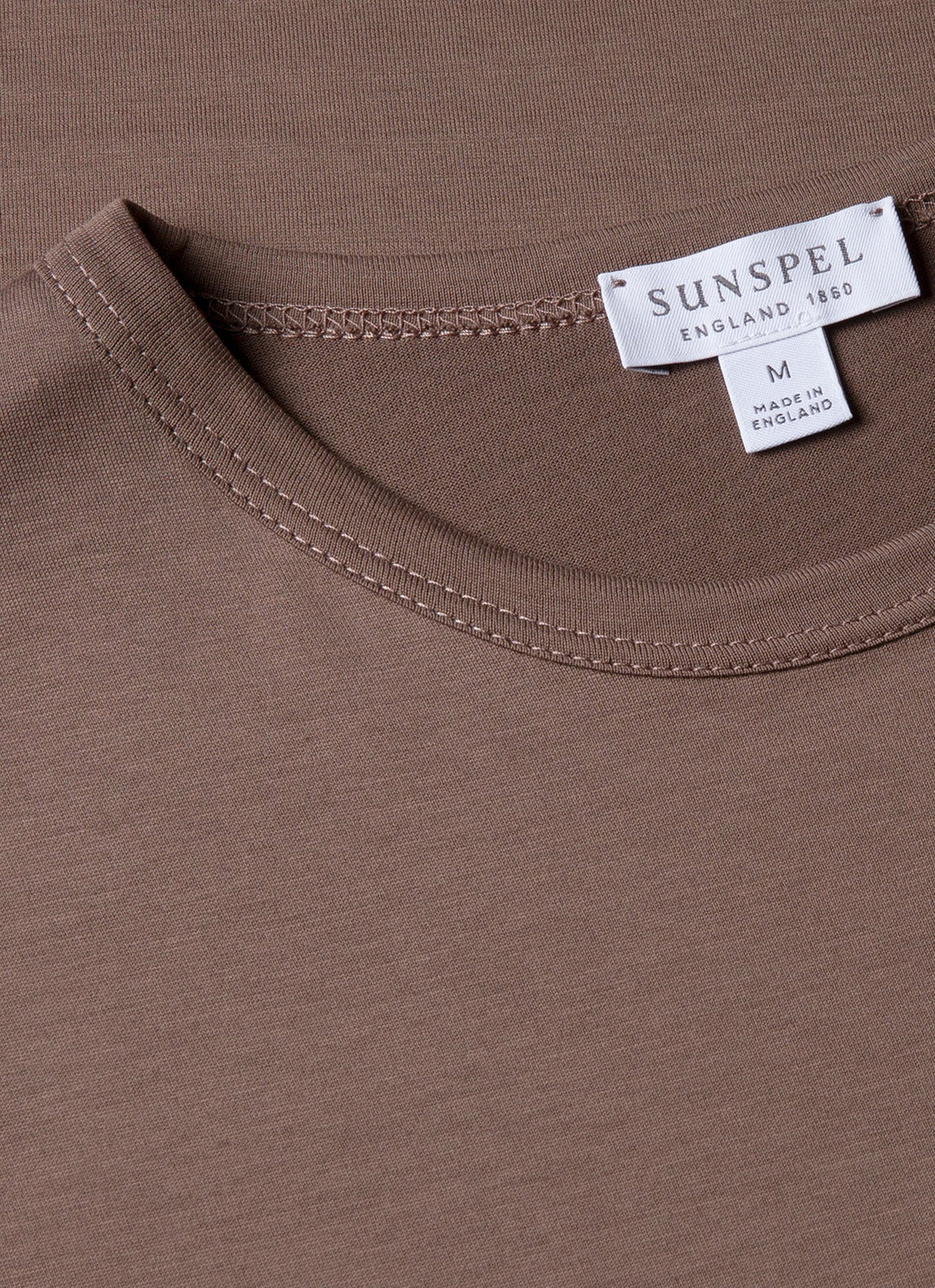 Men's Classic T-shirt in Walnut