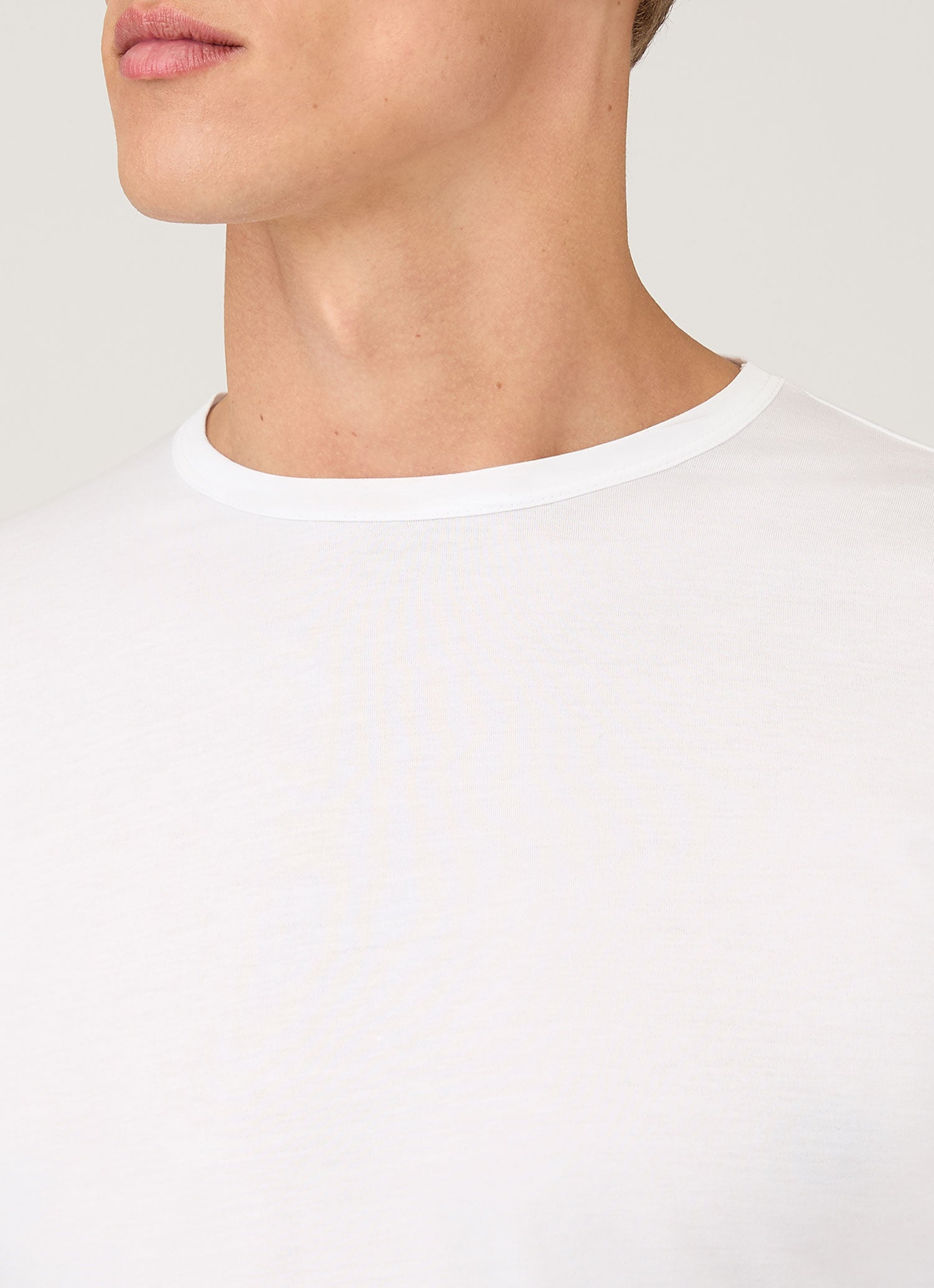 Men's Classic Long Sleeve T-shirt in White