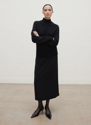 Women's Lambswool Funnel Neck Jumper in Black