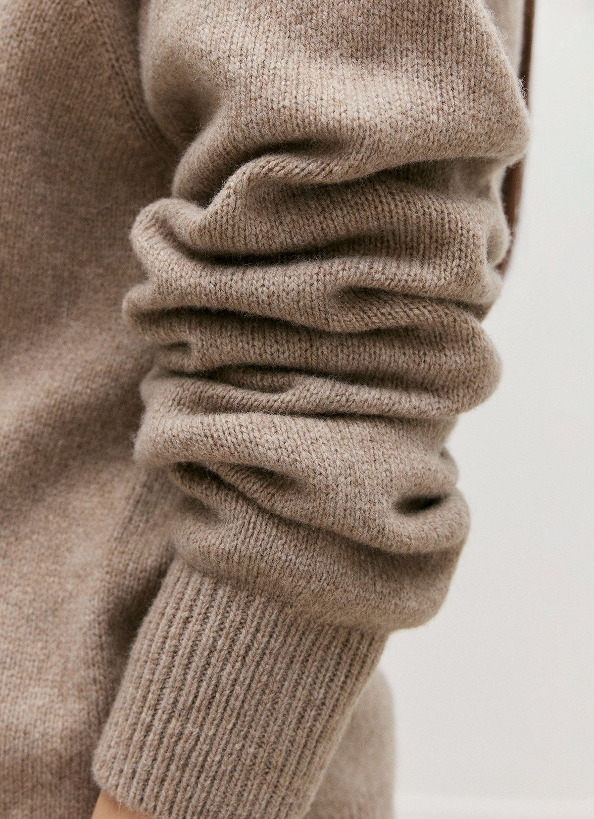 Women's Lambswool Jumper in Mink