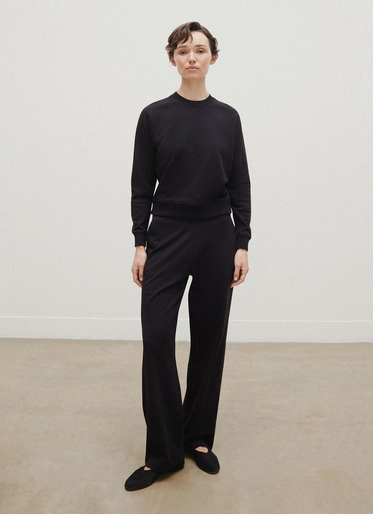 Women's Supima Loopback Sweatshirt in Black
