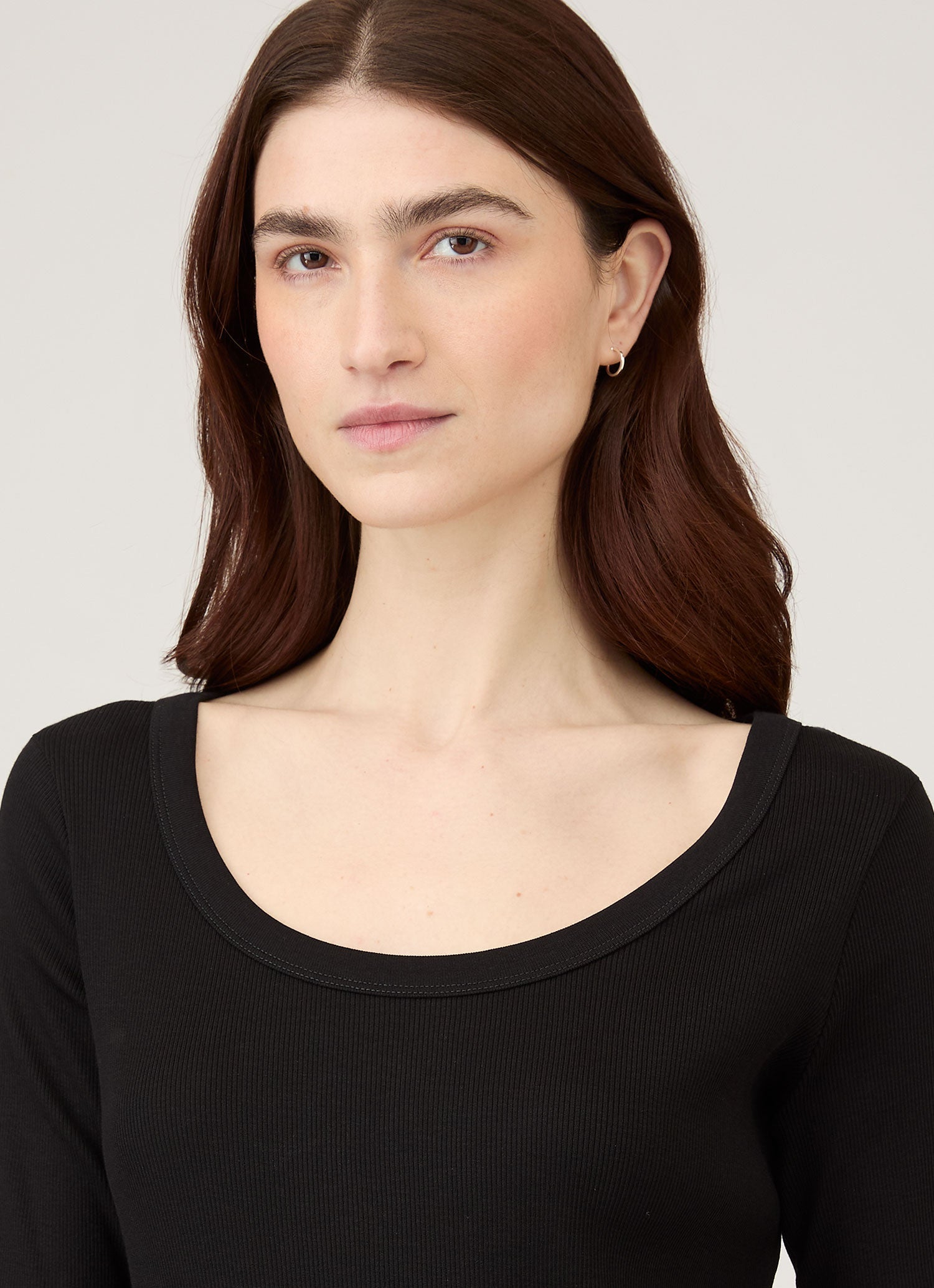 Women's Ribbed Scoop Neck T-shirt in Black