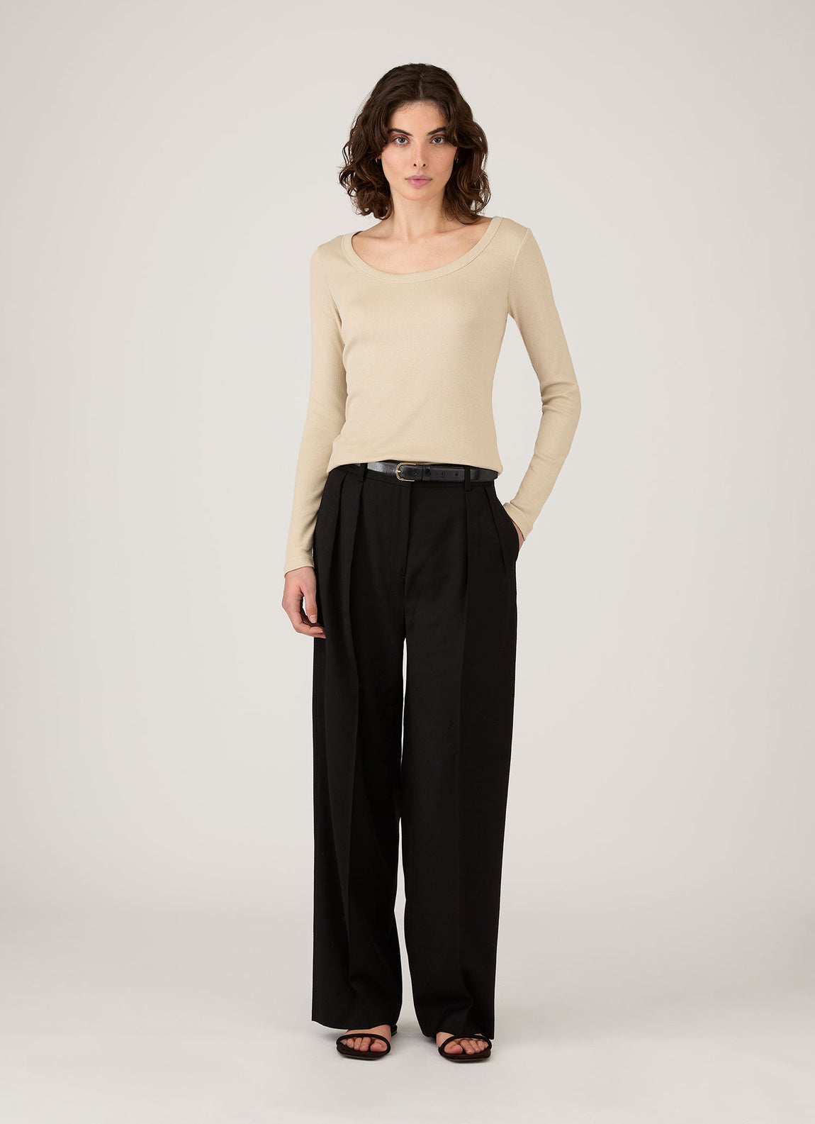 Women's Ribbed Scoop Neck T-shirt in Hazelwood