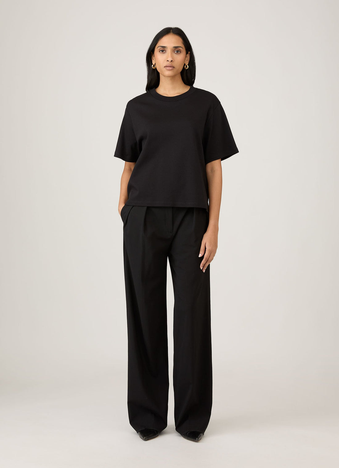 Women's Boxy Heavyweight T-shirt in Black