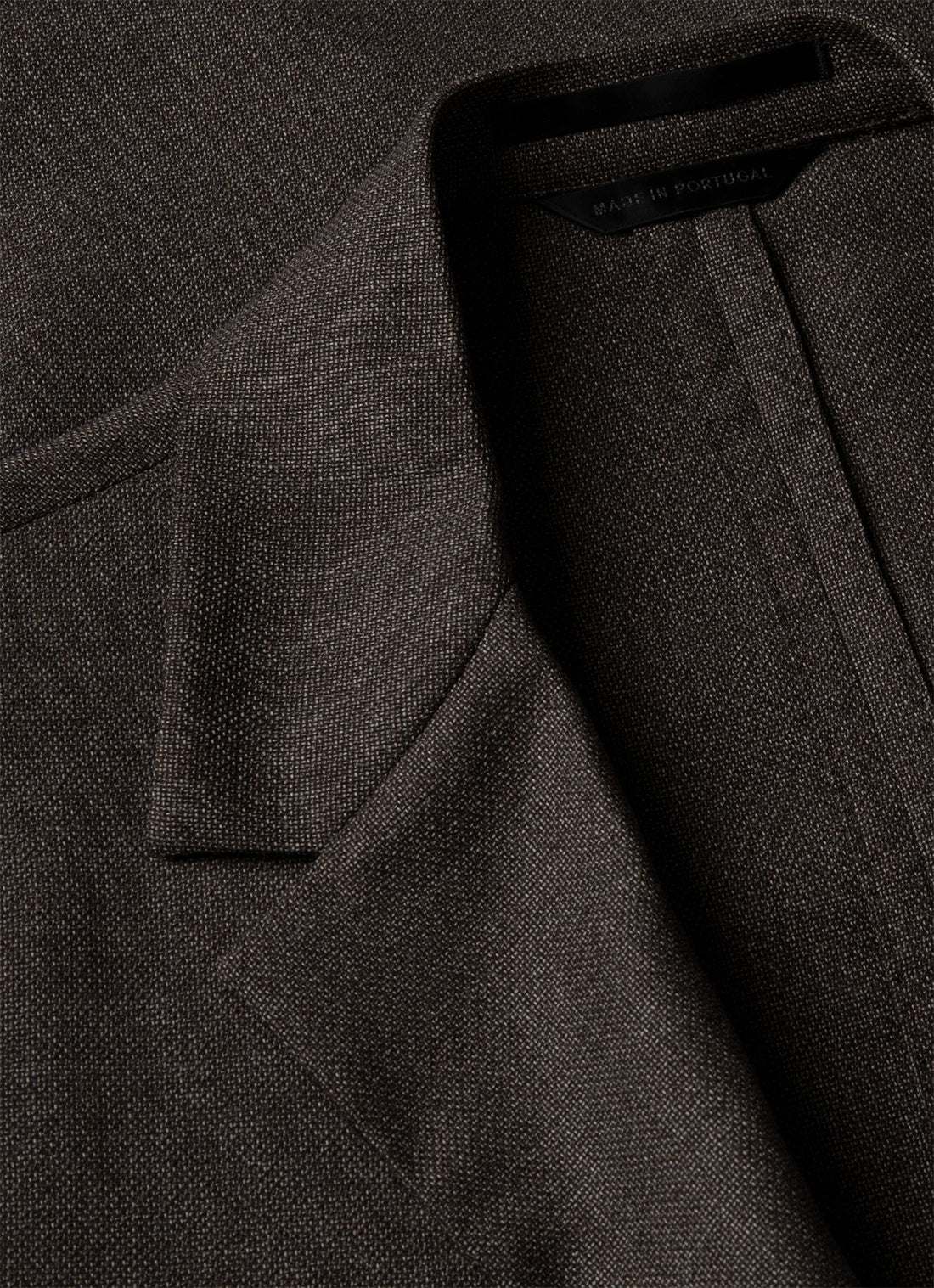 Men's Lightweight Travel Wool Two-Piece Suit in Light Coffee Melange