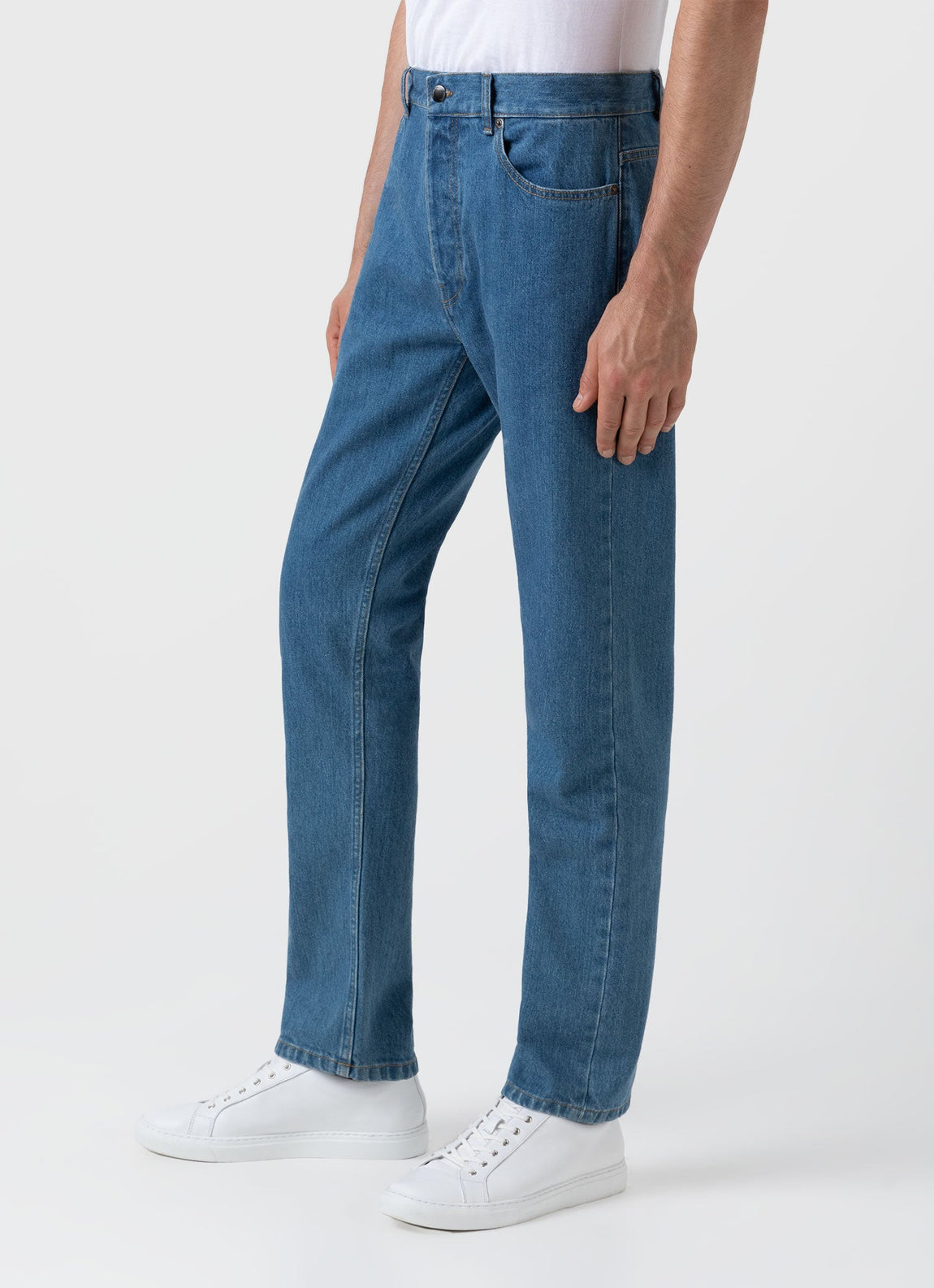 Men's Regular Fit Jean in Denim Mid Wash