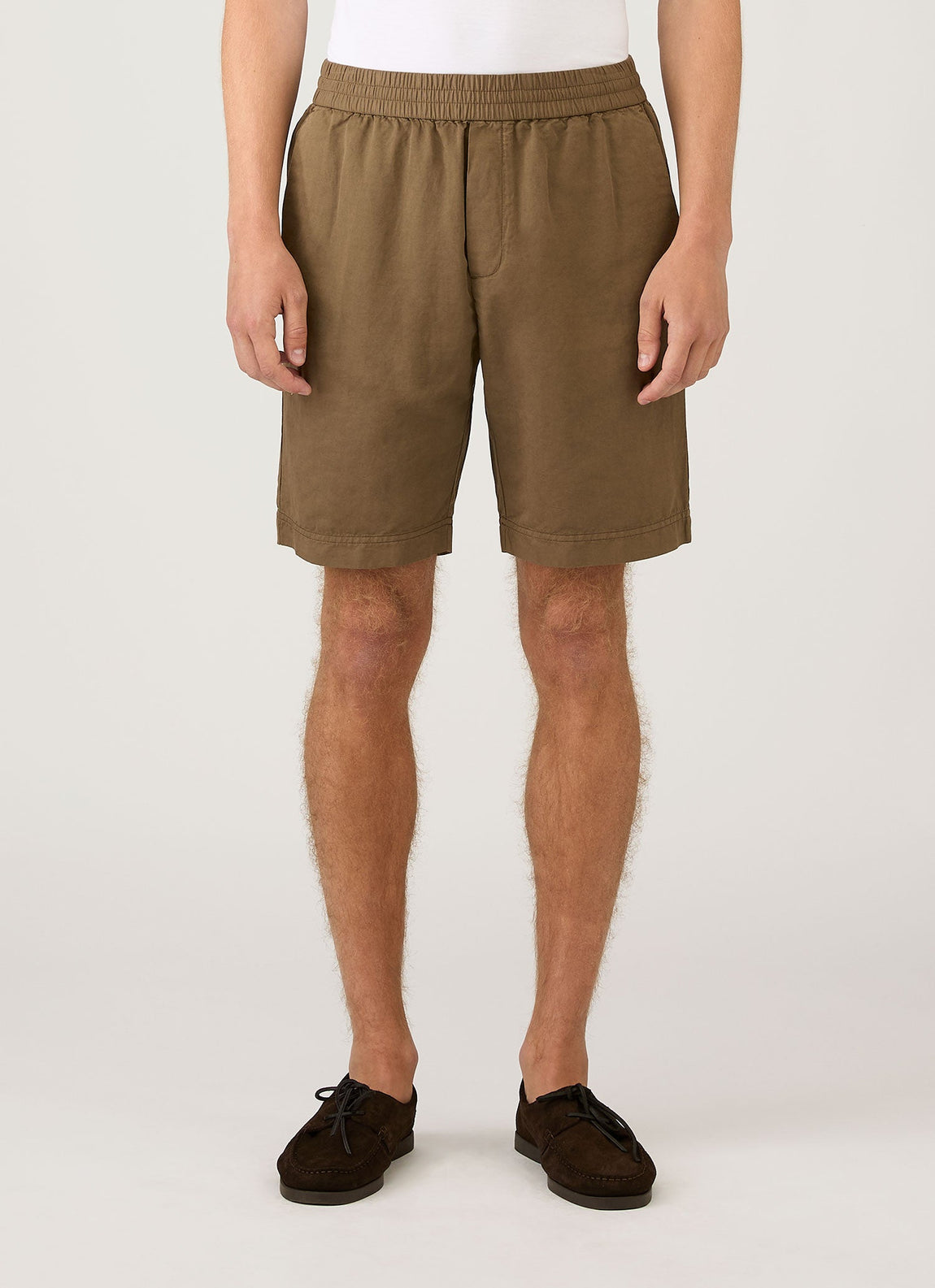 Men's Cotton Linen Drawstring Shorts in Dark Cedar