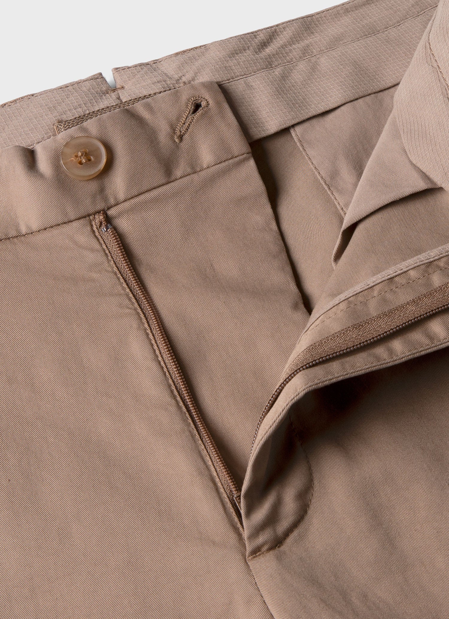 Men's Chino Shorts in Dark Stone