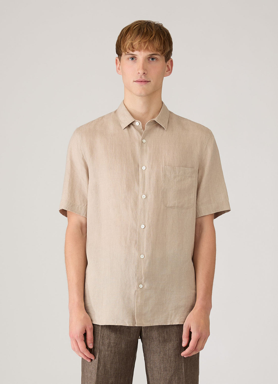 Chemise en lin à manches courtes