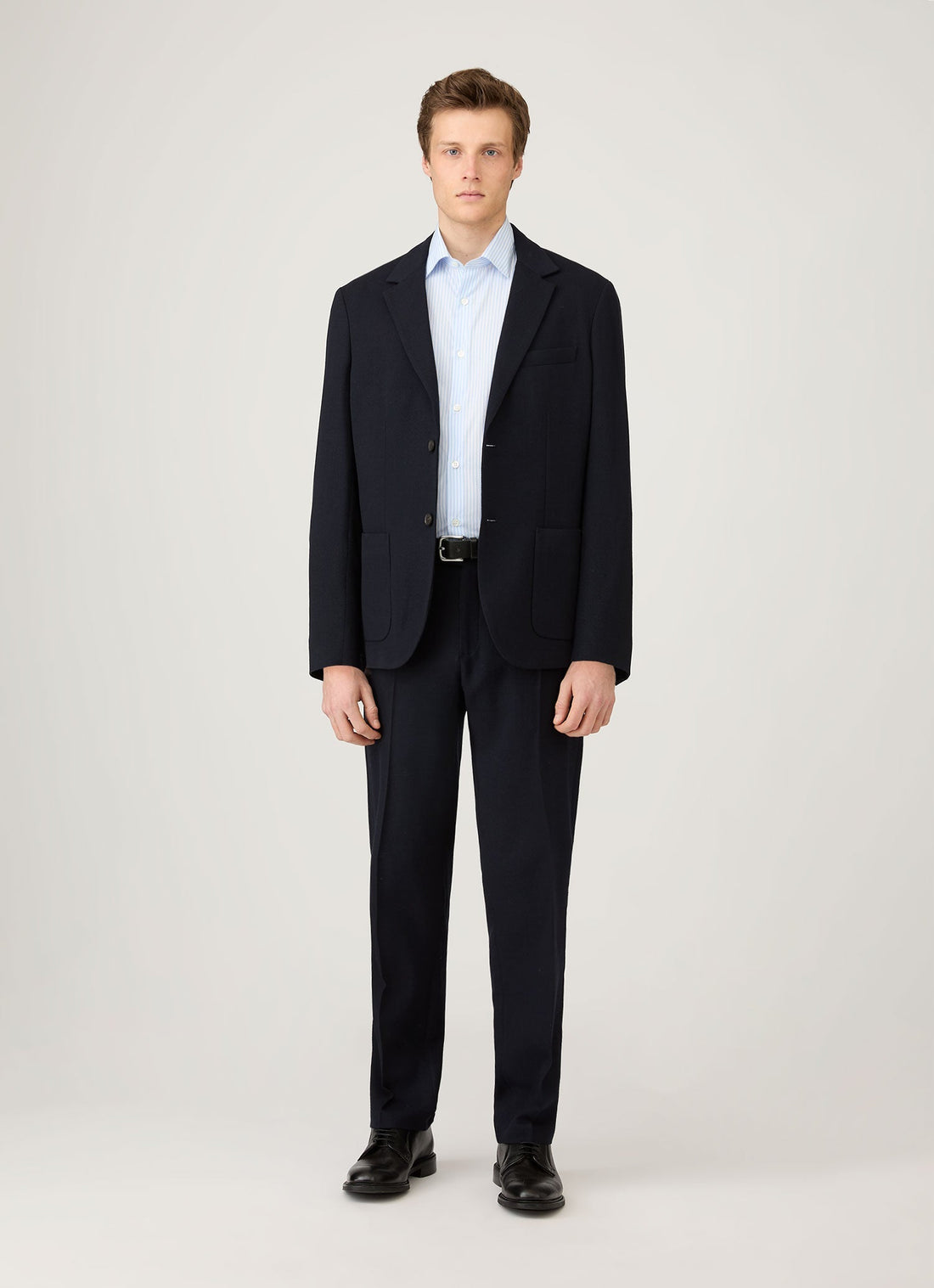 Men's Cutaway Collar Shirt in White/Light Blue