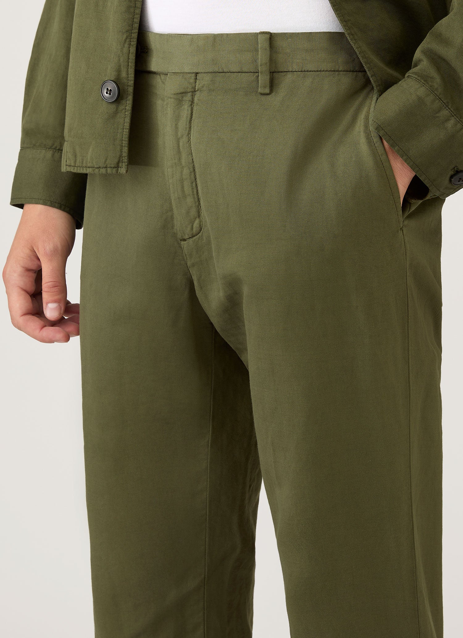 Men's Cotton Linen Trouser in Deep Olive