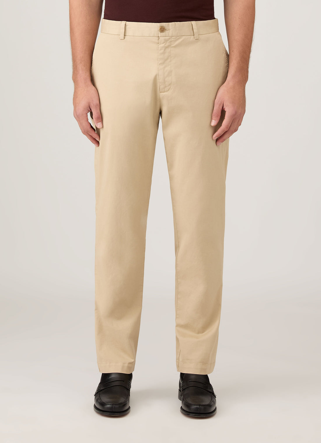Men's Regular Fit Chino in Light Stone