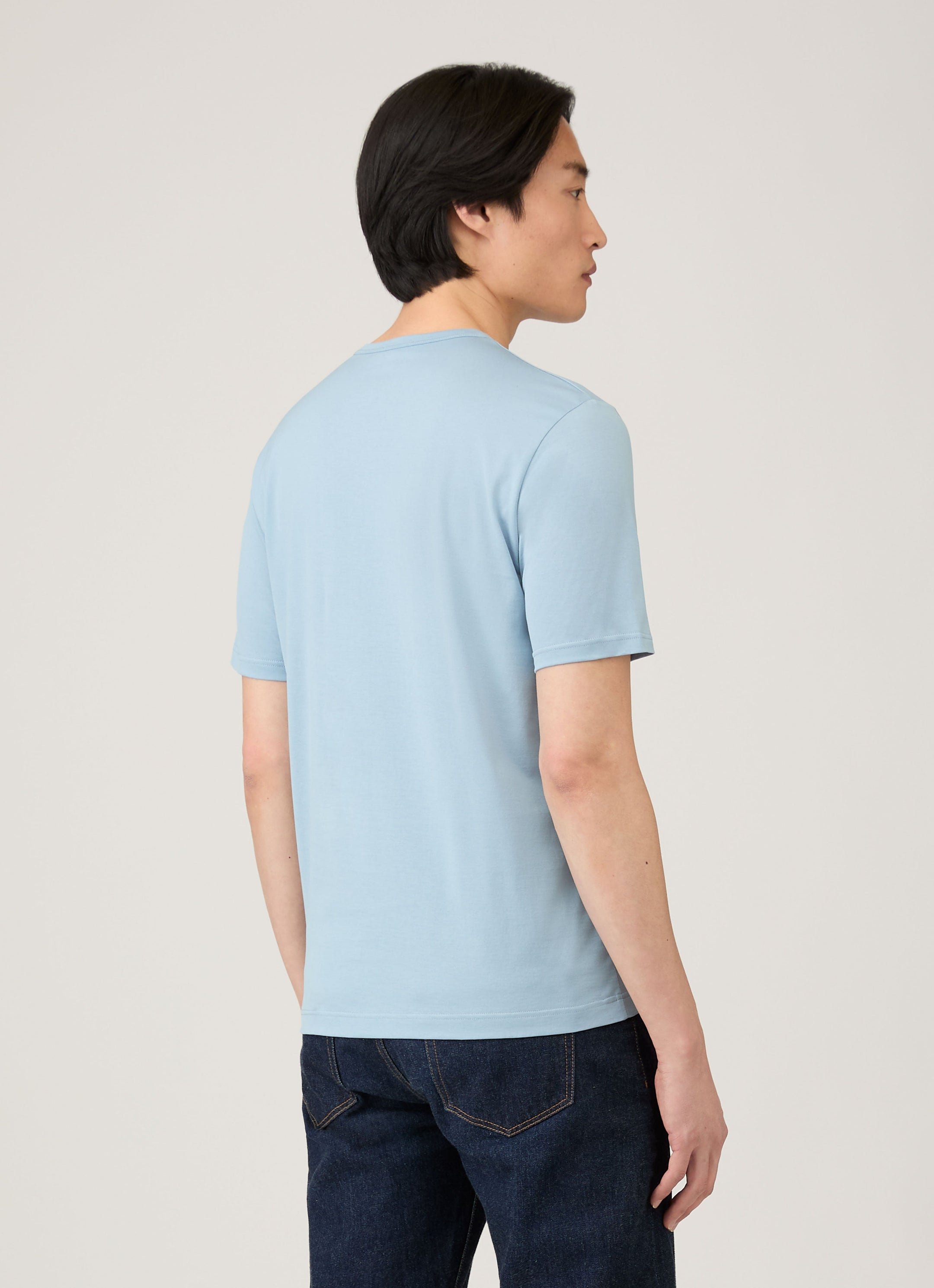 Men's Classic T-shirt in Sky Blue