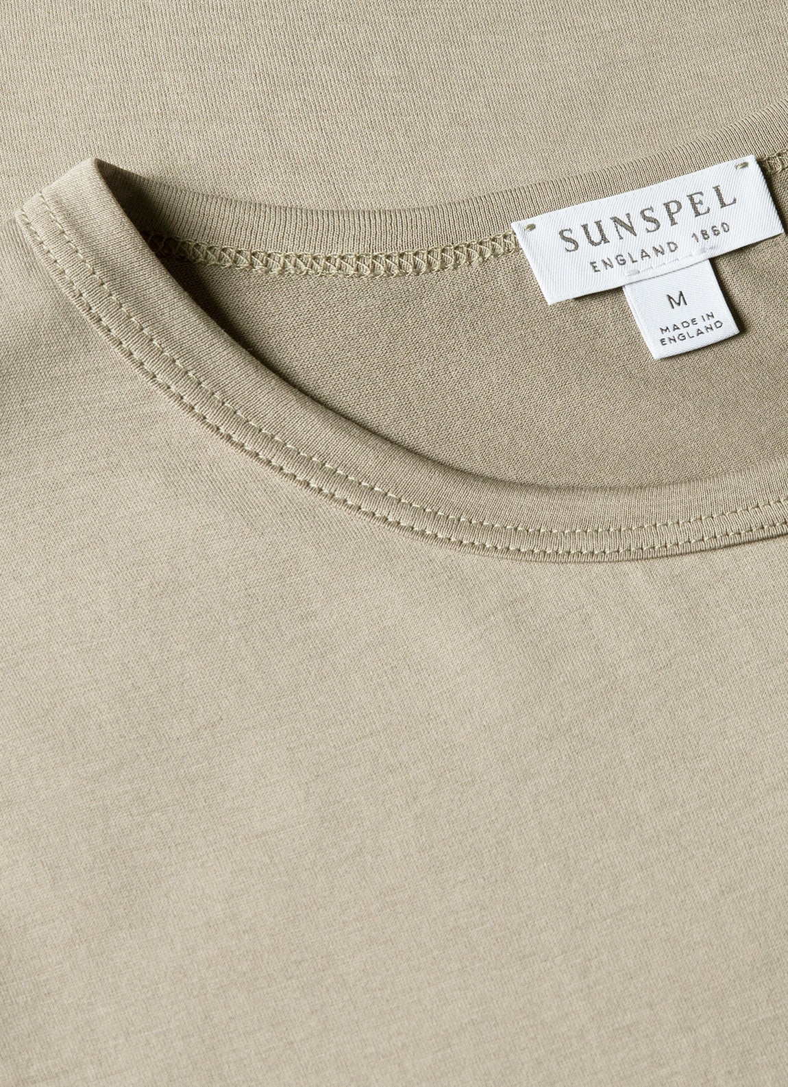 Men's Classic T-shirt in Fog