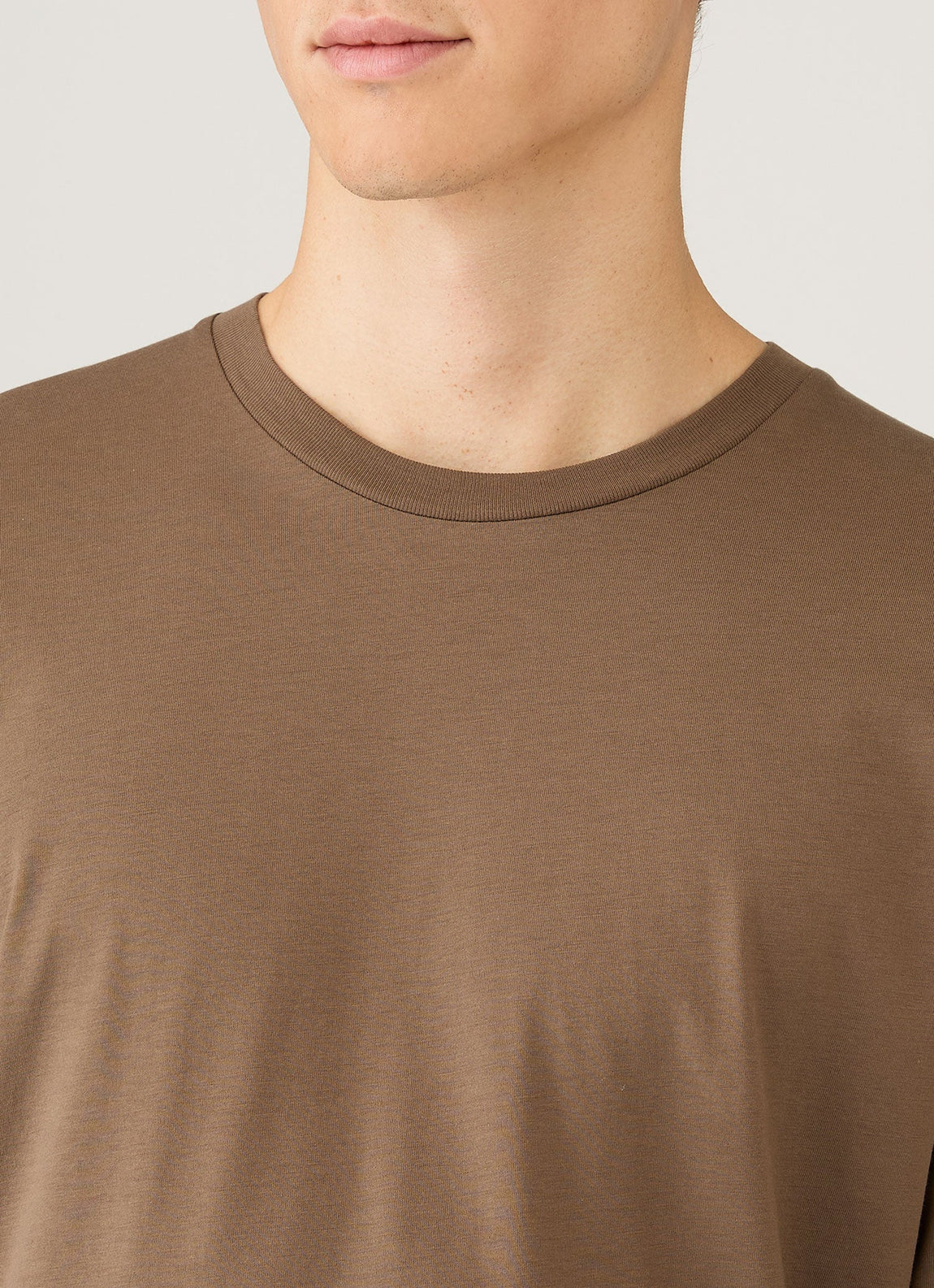 Men's Long Sleeve Riviera Midweight T‑shirt in Dark Cedar