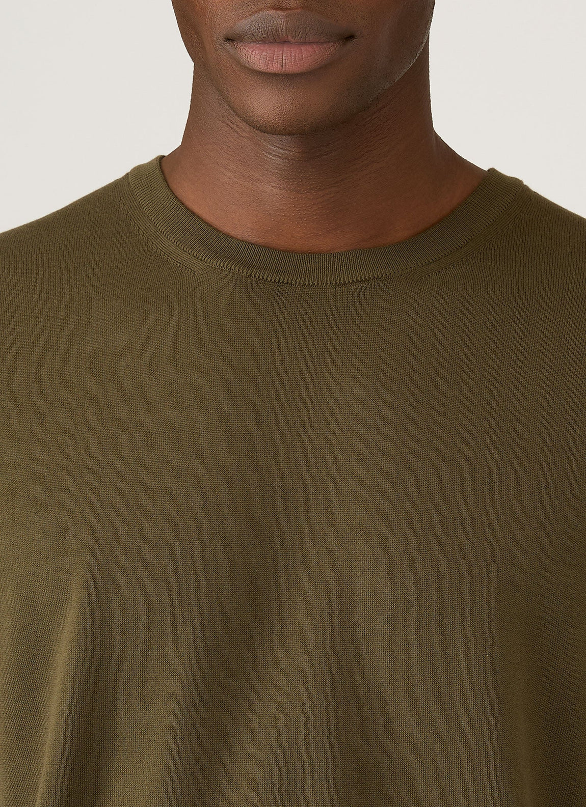 Men's Sea Island Cotton Knit T-shirt in Deep Olive