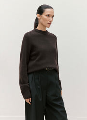 Women's Lambswool Jumper in Truffle
