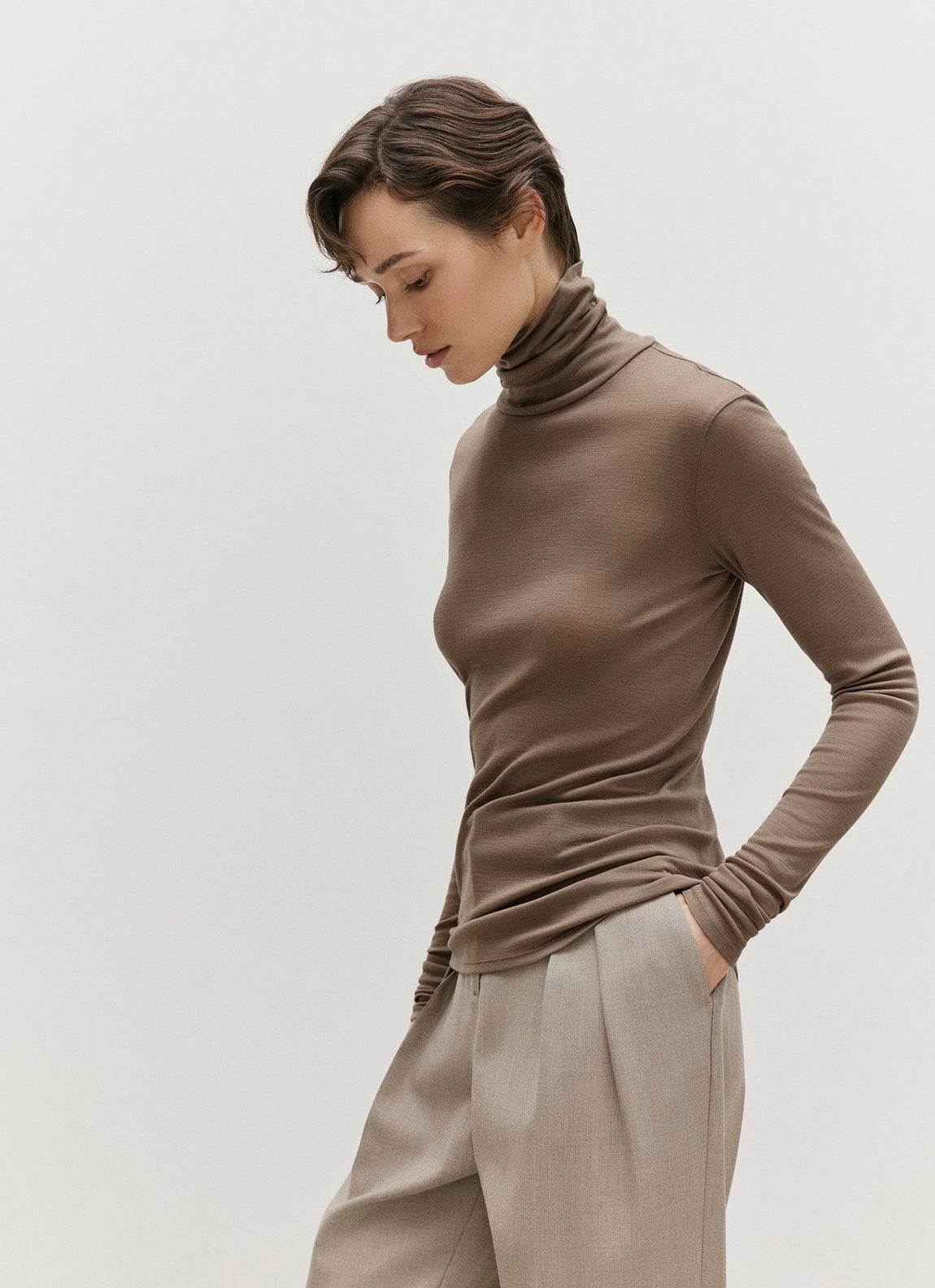 Women's Long Sleeve Funnel Neck Top in Dark Cedar