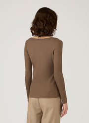 Women's Ribbed Scoop Neck T-shirt in Dark Cedar