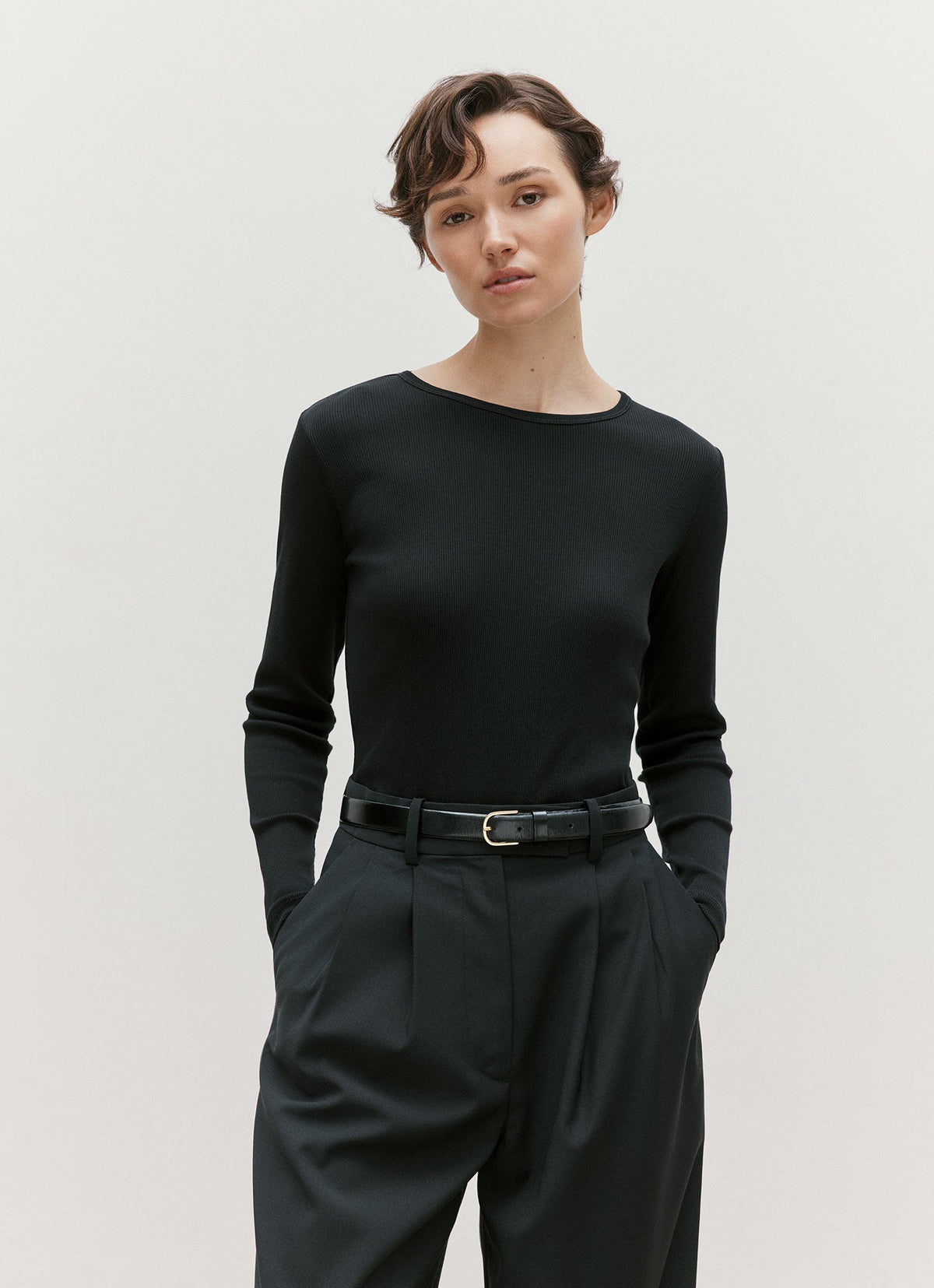 Women's Ribbed Long Sleeve T-shirt in Black