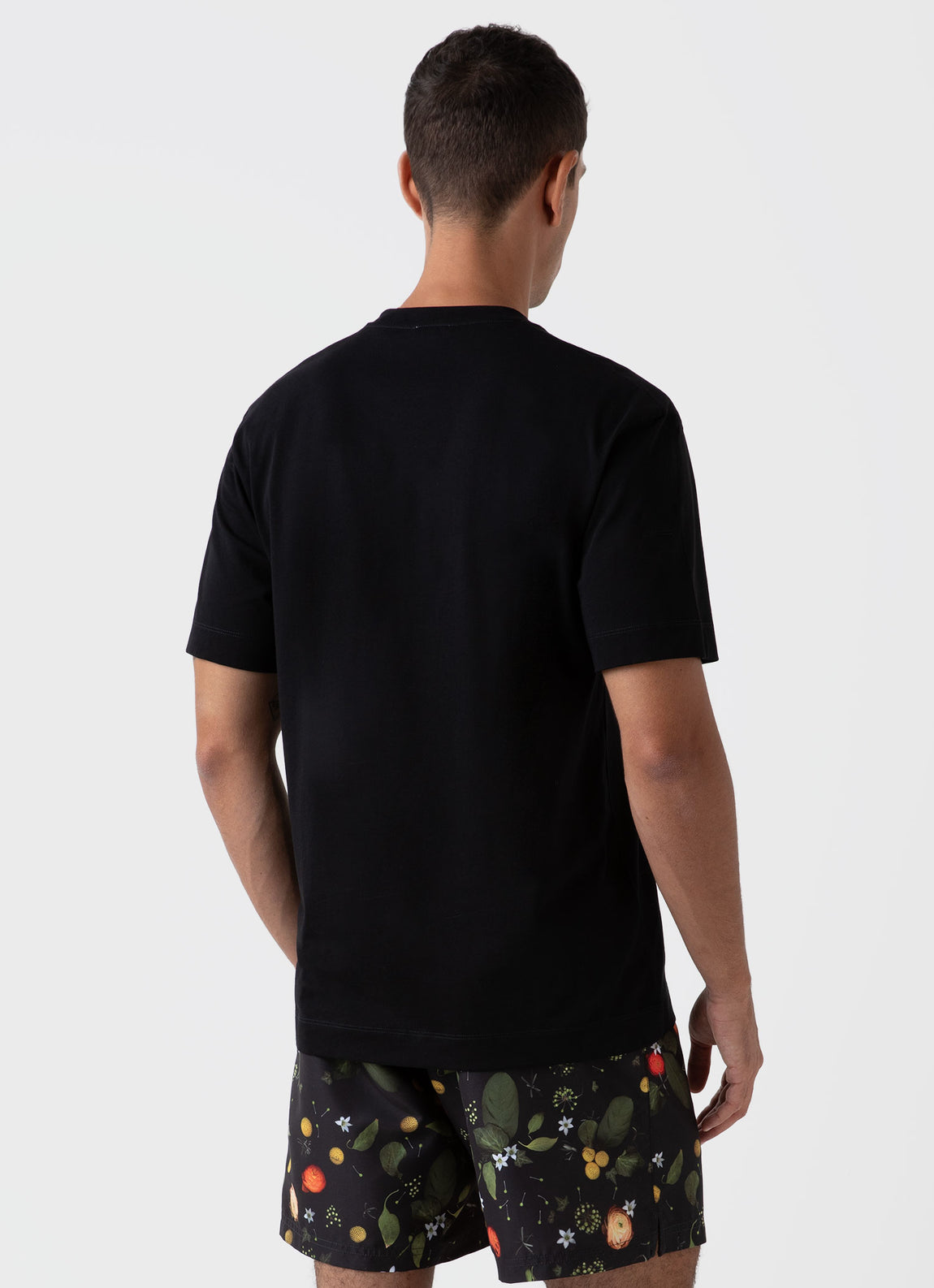 Men's Charlotte Gosch Pocket T-shirt in Hedgerow